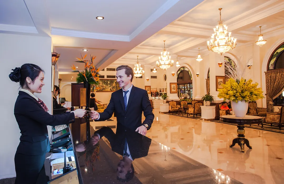 Hotel Majestic Saigon-1